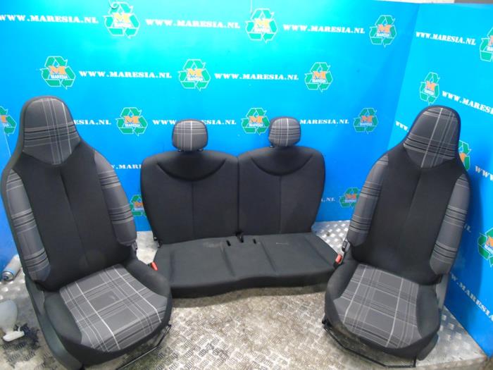 Set of upholstery (complete) Peugeot 108