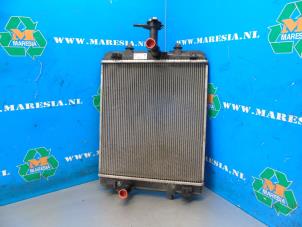 Gebruikte Radiateur Peugeot 108 1.0 12V Prijs € 57,75 Margeregeling aangeboden door Maresia Auto Recycling B.V.