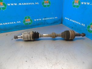 Gebruikte Homokineetas links-voor Toyota Auris Touring Sports (E18) 1.8 16V Hybrid Prijs € 105,00 Margeregeling aangeboden door Maresia Auto Recycling B.V.