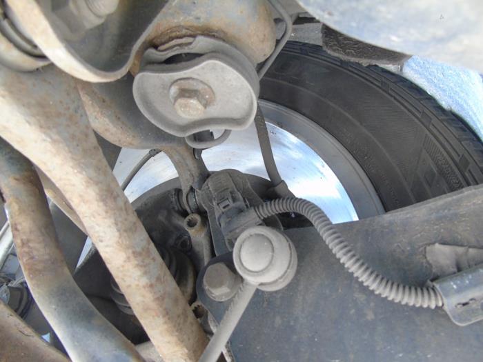 Rear brake calliper, left Volkswagen Tiguan