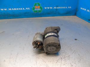 Gebruikte Startmotor Renault Twingo II (CN) 1.2 Prijs € 36,75 Margeregeling aangeboden door Maresia Auto Recycling B.V.