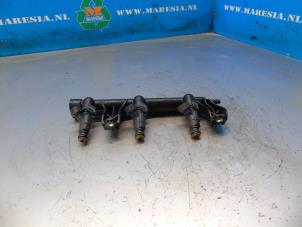 Gebruikte Verstuiver brug Citroen C3 Aircross I (2C/2R) 1.2 PureTech 82 Prijs € 73,50 Margeregeling aangeboden door Maresia Auto Recycling B.V.