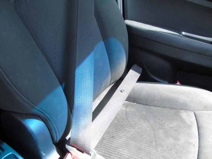 Front seatbelt, left Chevrolet Orlando