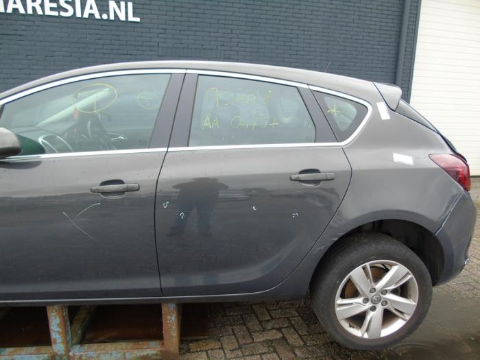 Rear door 4-door, left Opel Astra