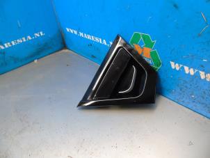 Gebruikte Handgreep Nissan Juke (F16) 1.0 DIG-T 12V Prijs € 52,50 Margeregeling aangeboden door Maresia Auto Recycling B.V.