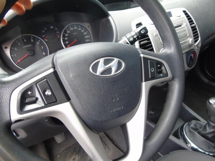 Left airbag (steering wheel) Hyundai I20