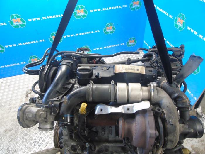 Motor van een Ford C-Max (DXA) 1.6 TDCi 16V 2015