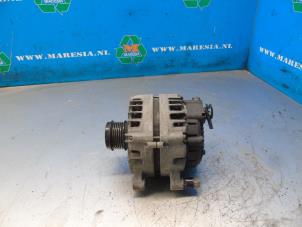 Gebruikte Dynamo Peugeot Partner (GC/GF/GG/GJ/GK) 1.6 BlueHDI 75 Prijs € 25,20 Margeregeling aangeboden door Maresia Auto Recycling B.V.