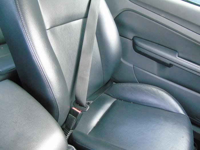 Front seatbelt, left Ford Focus