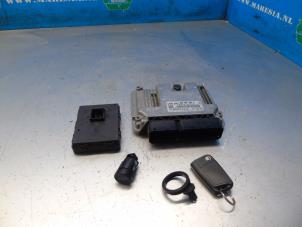 Gebruikte Kontaktslot + computer Skoda Karoq 1.5 TSI 16V Prijs op aanvraag aangeboden door Maresia Auto Recycling B.V.