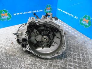 Gebruikte Versnellingsbak Opel Karl 1.0 12V Prijs € 367,50 Margeregeling aangeboden door Maresia Auto Recycling B.V.