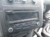 Radio CD Speler van een Volkswagen Caddy III (2KA,2KH,2CA,2CH), 2004 / 2015 1.6 TDI 16V, Bestel, Diesel, 1.598cc, 75kW (102pk), FWD, CAYD, 2010-08 / 2015-05, 2C 2013