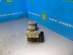 Gebruikte ABS Pomp Opel Mokka/Mokka X 1.6 16V EcoFlex 4x2 Prijs € 194,25 Margeregeling aangeboden door Maresia Auto Recycling B.V.