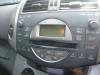 Radio CD Speler van een Toyota RAV4 (A3), 2005 / 2012 2.2 D-4D 16V 4x4, Jeep/SUV, Diesel, 2.231cc, 100kW (136pk), 4x4, 2ADFTV, 2006-03 / 2012-12, ALA30 2007