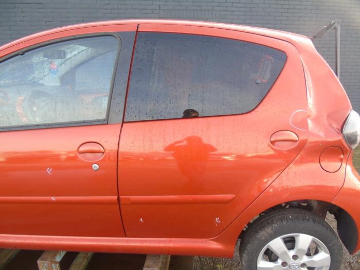 Rear door 4-door, left Toyota Aygo