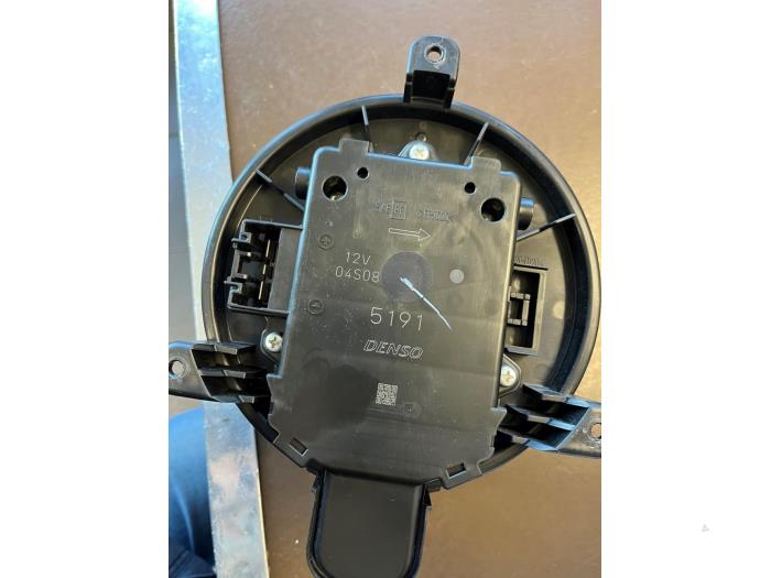 Heating and ventilation fan motor Lexus CT 200h