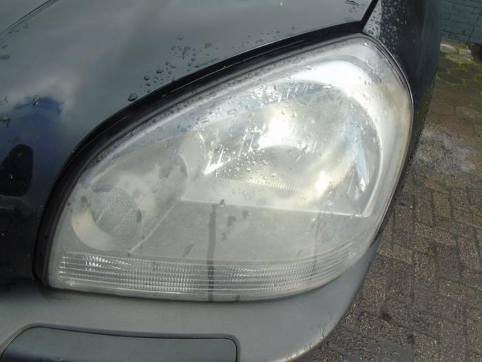 Koplamp links Hyundai Tucson