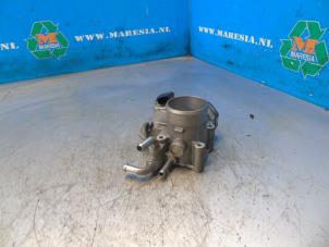 Gebruikte Gasklephuis Kia Rio III (UB) 1.2 CVVT 16V Prijs € 44,63 Margeregeling aangeboden door Maresia Auto Recycling B.V.