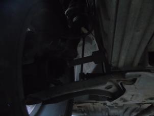 Gebruikte Asschenkel rechts-voor Suzuki Vitara (LY/MY) 1.6 16V VVT AllGrip Prijs € 47,25 Margeregeling aangeboden door Maresia Auto Recycling B.V.