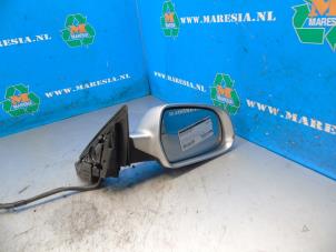 Gebruikte Buitenspiegel rechts Audi A3 Sportback (8PA) 1.2 TFSI Prijs € 105,00 Margeregeling aangeboden door Maresia Auto Recycling B.V.