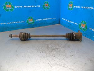 Gebruikte Steekas rechts-achter Lexus RX (L2) 450h V6 24V VVT-i 4x4 Prijs € 105,00 Margeregeling aangeboden door Maresia Auto Recycling B.V.