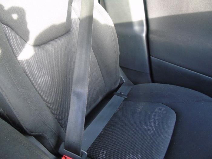 Front seatbelt, left Jeep Renegade