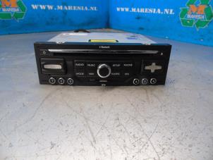 Gebruikte Radio CD Speler Citroen C4 Coupé (LA) 1.6 16V GT THP 150 Prijs € 183,75 Margeregeling aangeboden door Maresia Auto Recycling B.V.