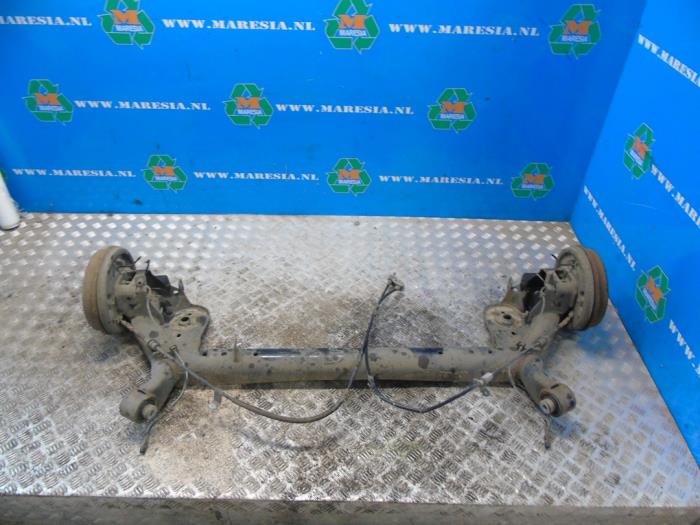 Rear-wheel drive axle Ford Transit Courier