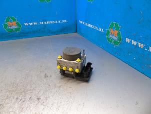 Gebruikte ABS Pomp Daihatsu Cuore (L251/271/276) 1.0 12V DVVT Prijs € 68,25 Margeregeling aangeboden door Maresia Auto Recycling B.V.