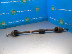 Gebruikte Cardanas rechts-voor (VWA) Ford Fiesta 7 1.0 EcoBoost 12V 85 Prijs € 168,00 Margeregeling aangeboden door Maresia Auto Recycling B.V.