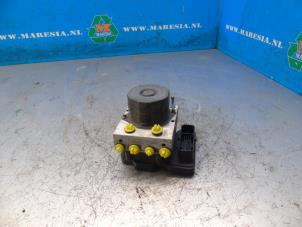 Gebruikte ABS Pomp Opel Corsa E 1.4 16V Prijs € 42,00 Margeregeling aangeboden door Maresia Auto Recycling B.V.