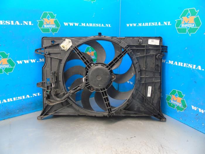 Cooling fans Jeep Renegade