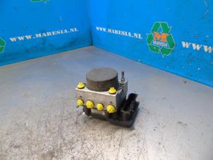 Gebruikte ABS Pomp Nissan Note (E11) 1.6 16V Prijs € 78,75 Margeregeling aangeboden door Maresia Auto Recycling B.V.