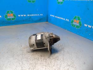 Gebruikte Startmotor Renault Twingo III (AH) 0.9 Energy TCE 90 12V Prijs € 47,25 Margeregeling aangeboden door Maresia Auto Recycling B.V.