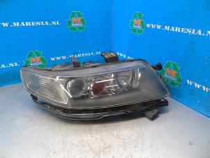 Gebruikte Koplamp rechts Honda Accord Tourer (CM/CN) 2.0 i-VTEC 16V Prijs € 105,00 Margeregeling aangeboden door Maresia Auto Recycling B.V.