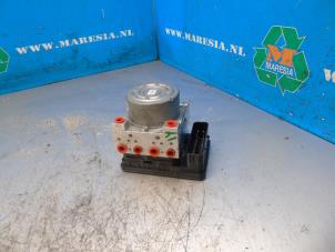 Gebruikte ABS Pomp Ford Puma 1.0 Ti-VCT EcoBoost mHEV 12V Prijs op aanvraag aangeboden door Maresia Auto Recycling B.V.