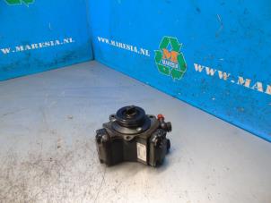 Gebruikte Dieselpomp Opel Corsa D 1.3 CDTi 16V ecoFLEX Prijs € 183,75 Margeregeling aangeboden door Maresia Auto Recycling B.V.