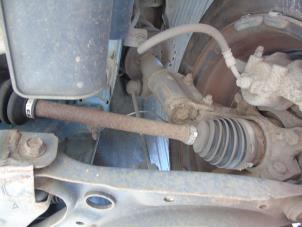 Gebruikte Steekas links-voor Hyundai i10 (B5) 1.2 16V Prijs € 89,25 Margeregeling aangeboden door Maresia Auto Recycling B.V.