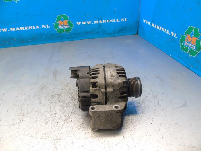 Gebruikte Dynamo Fiat Punto Evo (199) 1.3 JTD Multijet 85 16V Euro 5 Prijs € 52,50 Margeregeling aangeboden door Maresia Auto Recycling B.V.
