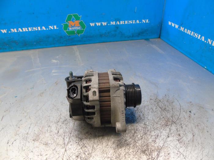 Gebruikte Dynamo Kia Rio III (UB) 1.2 CVVT 16V Prijs € 15,75 Margeregeling aangeboden door Maresia Auto Recycling B.V.