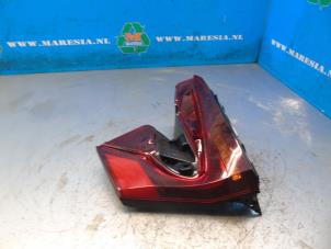 Gebruikte Achterlicht rechts Toyota C-HR (X1,X5) 1.8 16V Hybrid Prijs € 204,75 Margeregeling aangeboden door Maresia Auto Recycling B.V.