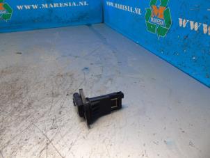 Gebruikte Luchtmassameter Mitsubishi Eclipse Cross (GK/GL) 2.4 16V PHEV 4x4 Prijs € 52,50 Margeregeling aangeboden door Maresia Auto Recycling B.V.