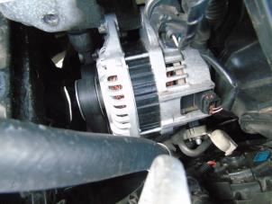 Gebruikte Dynamo Mazda 3 (BM/BN) 1.5 Skyactiv-G 100 16V Prijs € 52,50 Margeregeling aangeboden door Maresia Auto Recycling B.V.