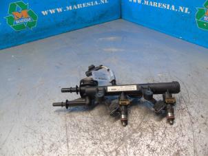 Gebruikte Injector brug Fiat Punto III (199) 0.9 TwinAir Prijs € 78,75 Margeregeling aangeboden door Maresia Auto Recycling B.V.