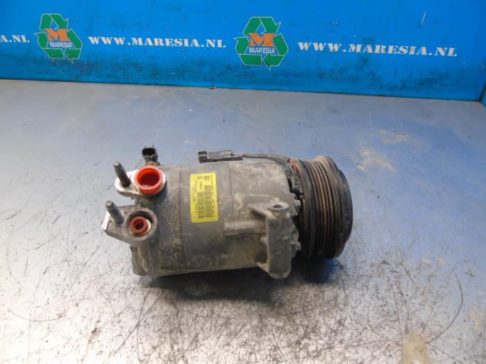 Gebruikte Pomp Airco Ford C-Max (DXA) 1.0 Ti-VCT EcoBoost 12V 125 Prijs € 115,50 Margeregeling aangeboden door Maresia Auto Recycling B.V.