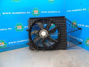 Gebruikte Koelvin Volkswagen Polo V (6R) 1.4 16V Prijs € 47,25 Margeregeling aangeboden door Maresia Auto Recycling B.V.