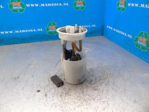 Gebruikte Tank element Pomp Volkswagen Polo V (6R) 1.4 16V Prijs € 52,50 Margeregeling aangeboden door Maresia Auto Recycling B.V.
