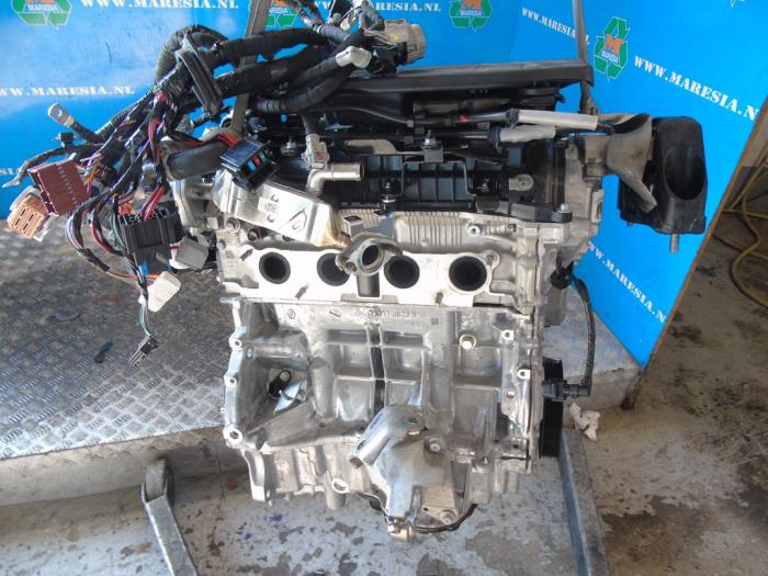 Gebruikte Motor Renault Clio V (RJAB) 1.6 E-Tech 145 16V Prijs € 2.362,50 Margeregeling aangeboden door Maresia Auto Recycling B.V.