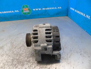 Gebruikte Dynamo Dacia Sandero I (BS) 1.2 16V Prijs € 26,25 Margeregeling aangeboden door Maresia Auto Recycling B.V.