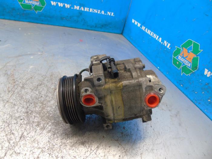 Gebruikte Aircopomp Opel Karl 1.0 12V Prijs € 57,75 Margeregeling aangeboden door Maresia Auto Recycling B.V.